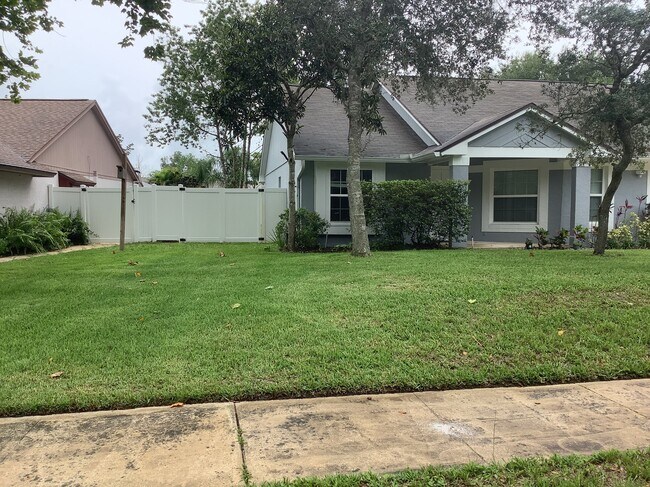 Building Photo - 1127 Shaffer Trl