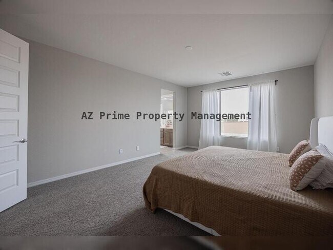 Building Photo - 7128 W Coles Rd