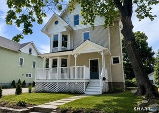 Building Photo - 25 Quintard Ave