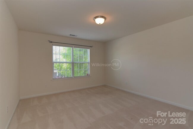 Building Photo - 9409 Pond Vista Court