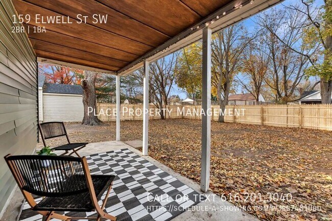 Building Photo - 159 Elwell St SW