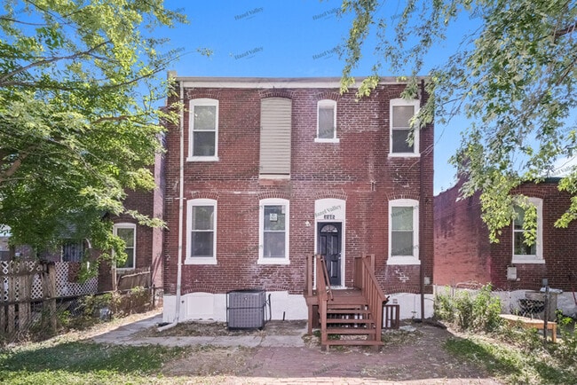 Building Photo - 3505 Winnebago St