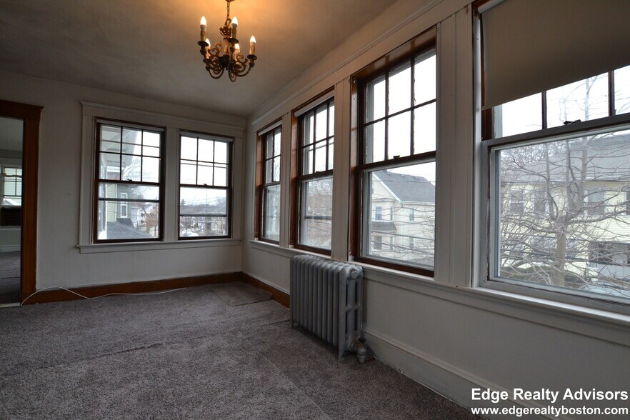 Building Photo - 27 Washington Ave