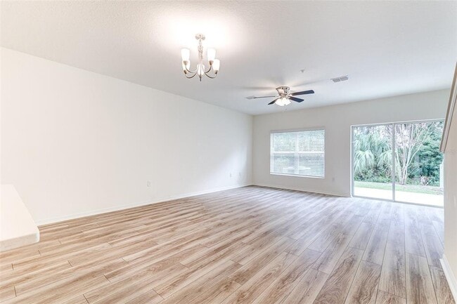 Building Photo - 2365 Carrabelle Wy