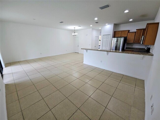 Building Photo - 1875 Portofino Meadows Blvd