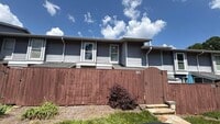 Building Photo - 5011 Meadow Ln