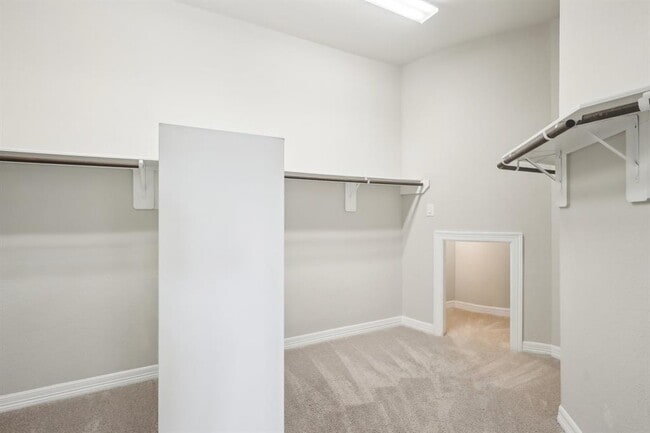 Building Photo - 29446 Westhope Dr