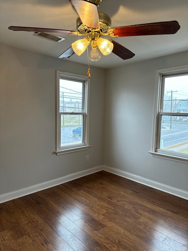 Building Photo - 55 S Broadway