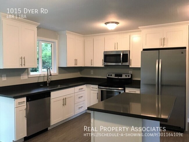 Building Photo - 1015 Dyer Rd