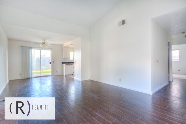 Building Photo - Lovely Single Story Home in Rancho Cucamonga