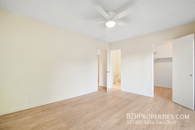Building Photo - 7540 Hampton Ave
