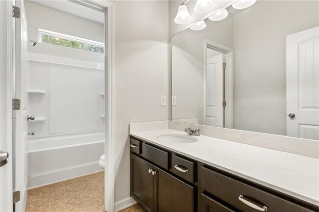 Building Photo - 256 Berkleigh Trails Dr