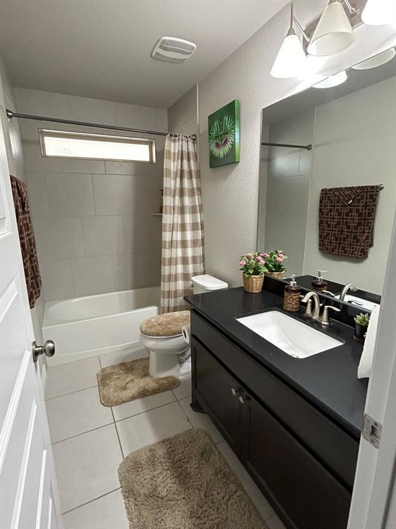 Building Photo - 2937 Diego Dr