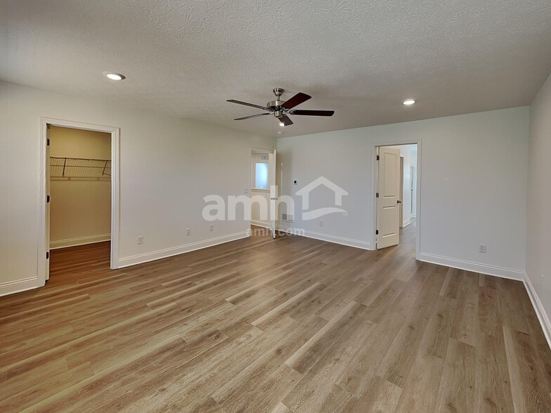 Building Photo - 1089 Broyles Xing SW