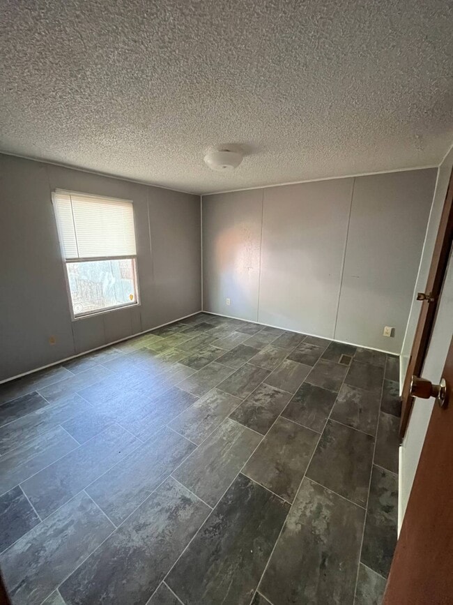 Building Photo - 109 Embert Ln