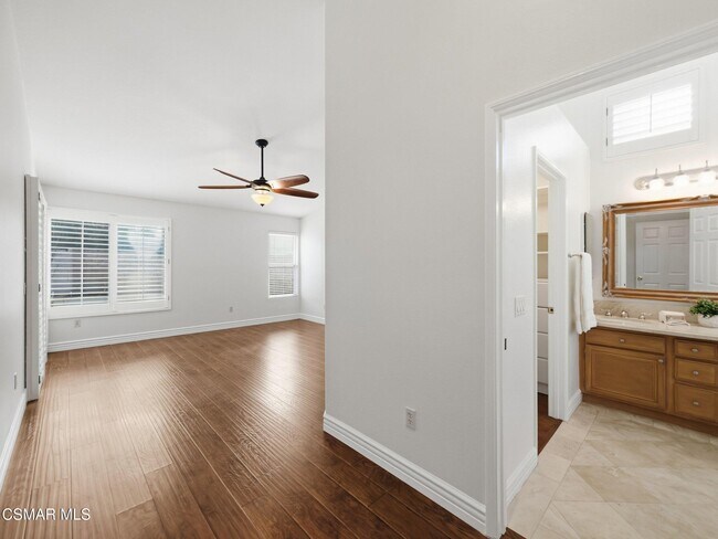 Building Photo - 1698 Ramona Dr