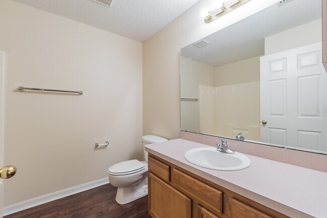 Building Photo - 506 Paulling Dr