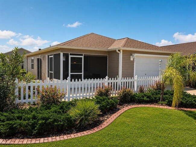 Building Photo - 3463 Placida Terrace