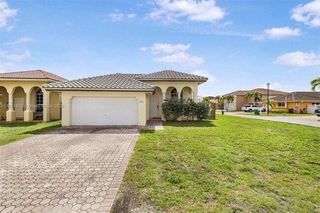 Building Photo - 3363 SW 154th Ct