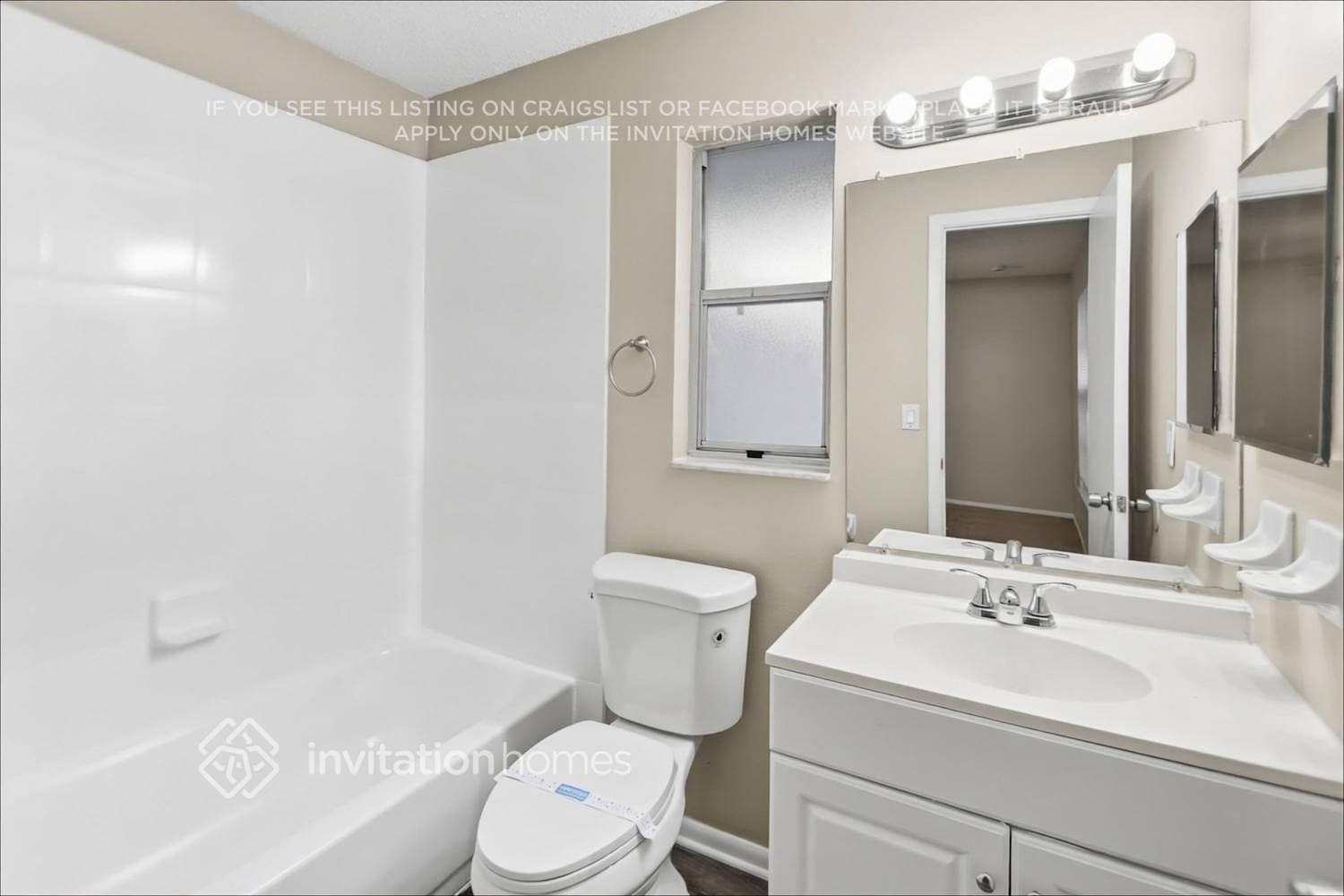 Building Photo - 7839 Putnam Cir
