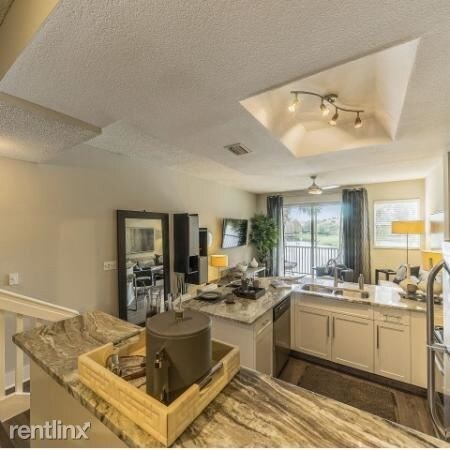 Building Photo - 8201 W Broward Blvd
