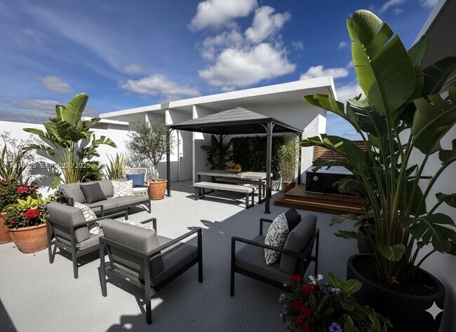 Building Photo - 26119 SW 145th ct