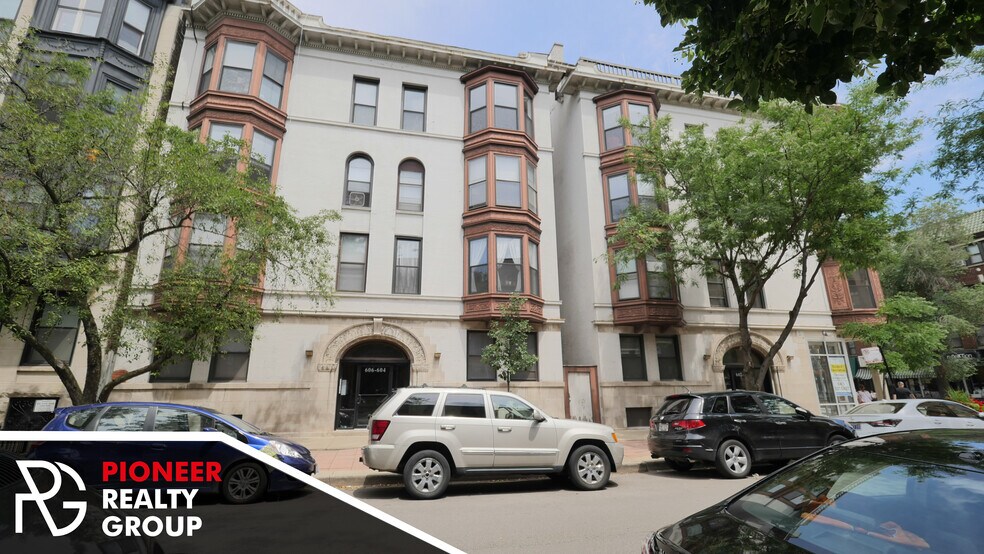 Building Photo - 604 W Surf St