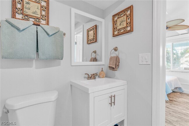 Building Photo - 280 Airport Dr S