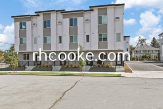 Building Front - Street View - 5th & Conklin Townhomes