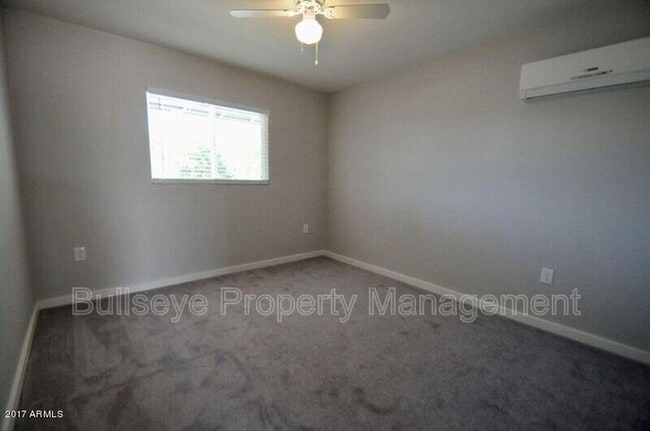 Building Photo - 3920 E Yale St