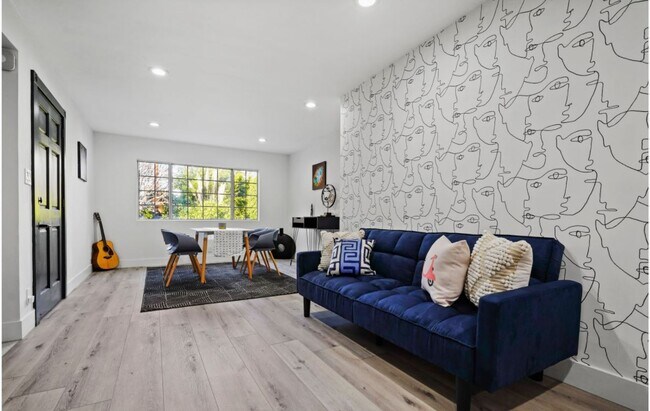 Building Photo - 5601 Corbett St