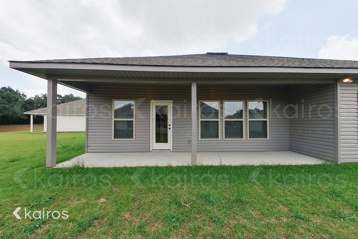 Building Photo - 205 Foggy Ln