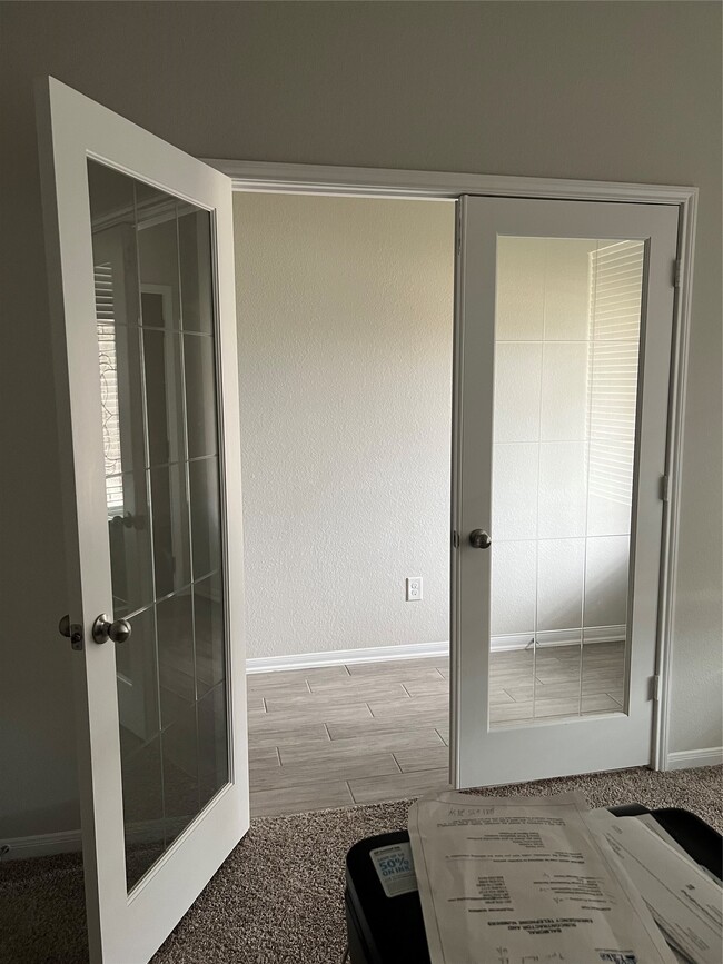 Building Photo - 12662 Barclay Ter Dr