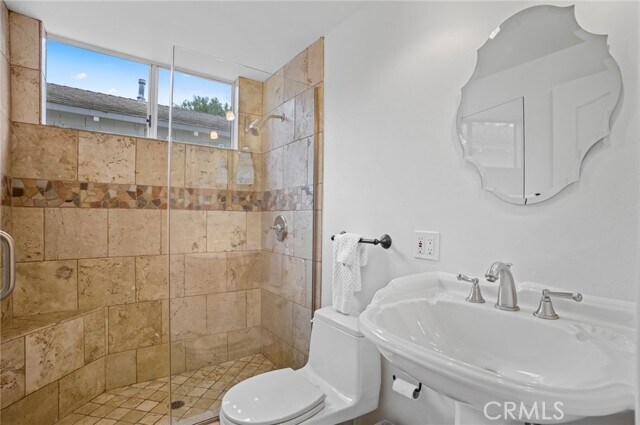 Building Photo - 117 Marine Ave