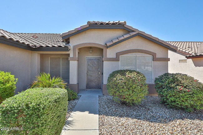 Primary Photo - 13337 W Cottonwood St