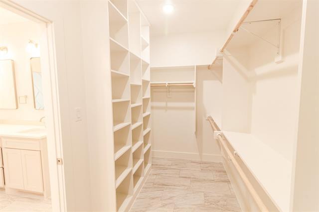 Building Photo - 540 Highview Ct