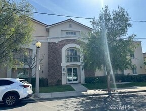 Building Photo - 120 de Anza St