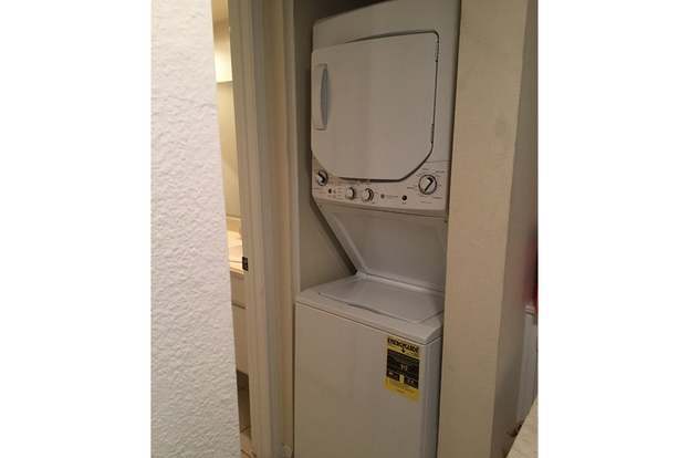 Building Photo - 27268 Avenida De La Plata