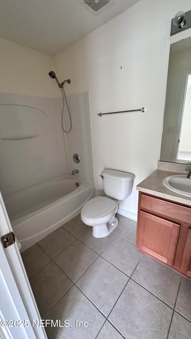 Building Photo - 843 Black Cherry Dr S