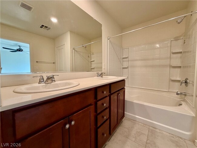 Building Photo - 7223 W Pazienza Ave