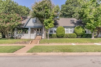 Building Photo - Charming Bungalow - Arlington Heights