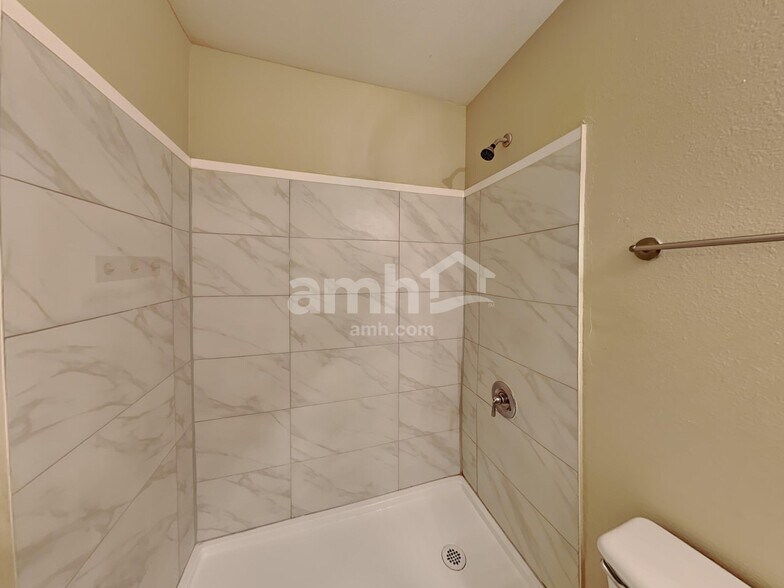 Building Photo - 30142 Rattana Ct