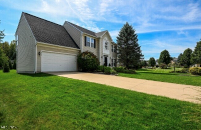 Building Photo - 4728 Wilshire Dr