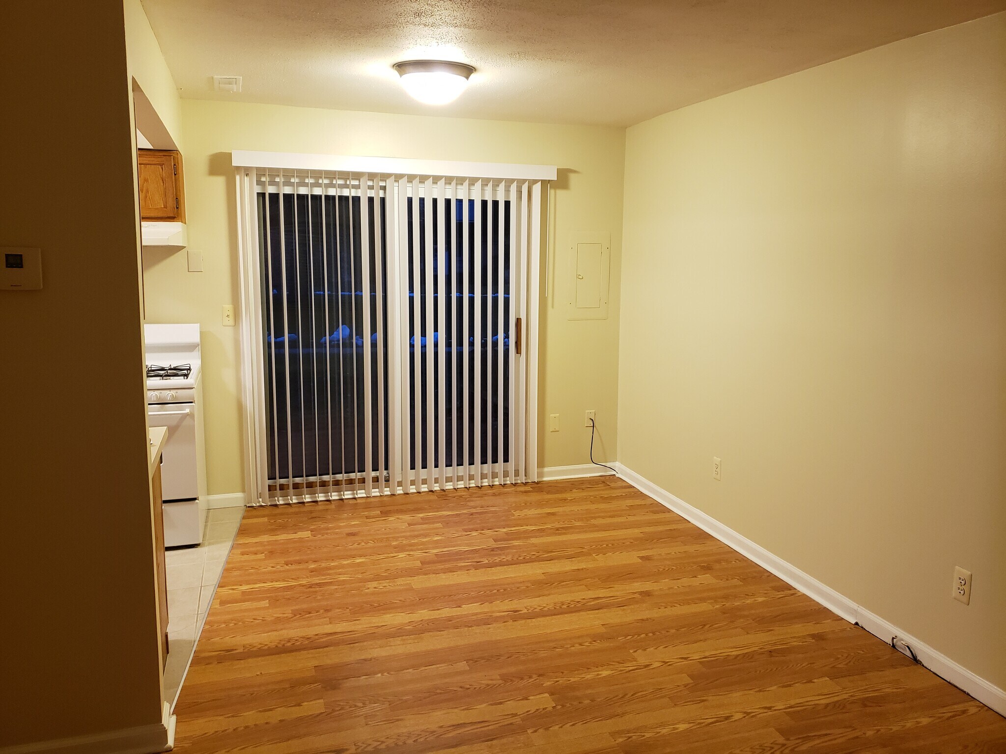 Building Photo - 41177 S Woodbury Green Dr