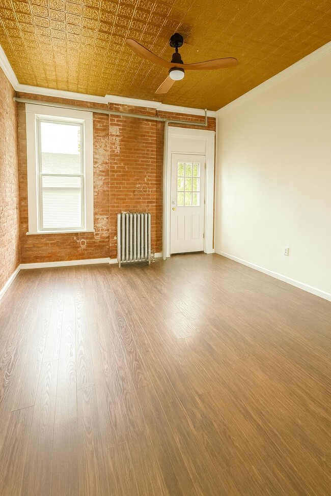 Building Photo - 155 Midland Ave