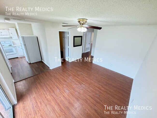 Building Photo - 4124 Pershing Pointe Pl
