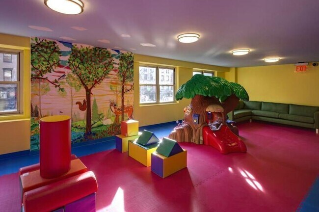 Building Photo - 2 bedroom in New York NY 10007