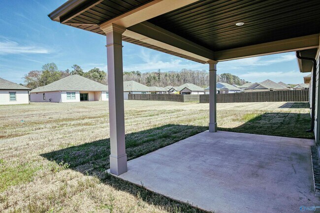 Building Photo - 319 Allene Wy