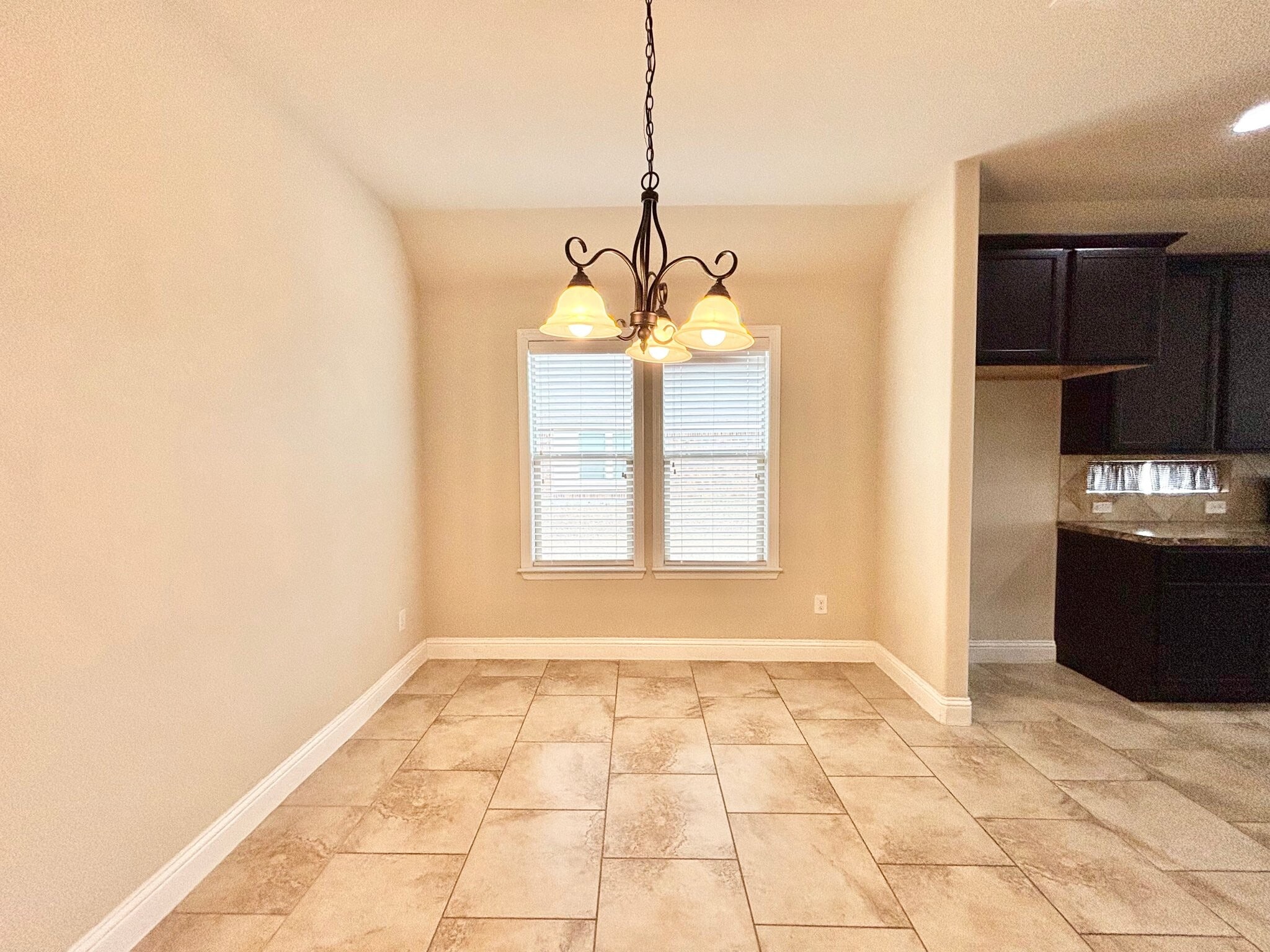 Building Photo - 3010 Sweetwater Trl