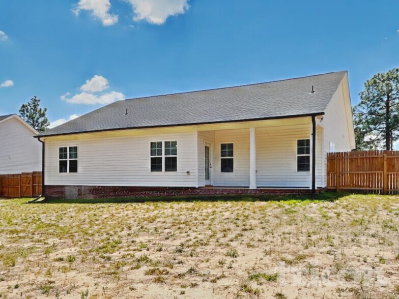 Building Photo - 89 D L Phillips Ln